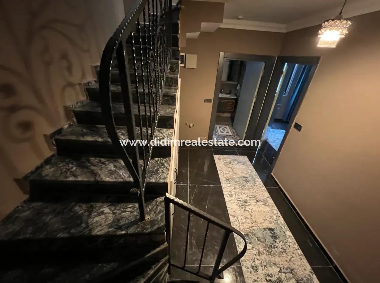 3 Zimmer, 1 Wohnzimmer, 3 Bäder, Ultra-Luxuriöse Tagesmiete Villa Mit Komplett Freistehendem Pool Im Viertel Marmaris Cetibeli