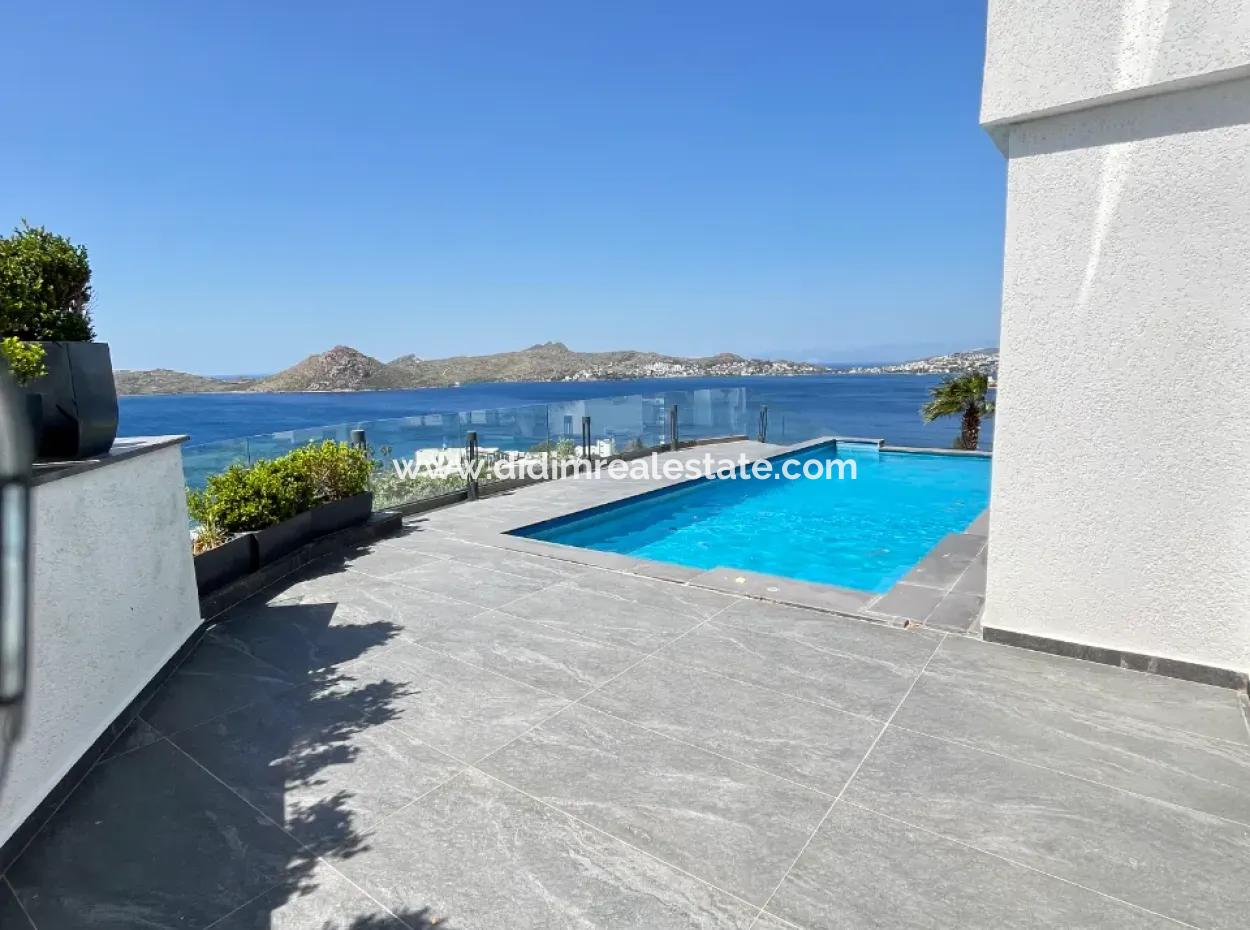 ???????? Luxuriöse Triplex-Villa Nur Wenige Schritte Von Der Yalıkavak Marina Entfernt!