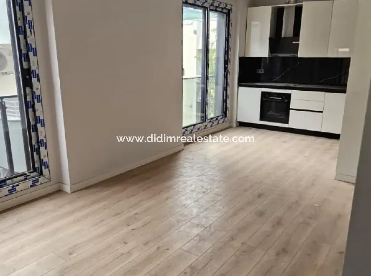 Siteler Neighborhood 3 1 Obere Doppelhaushaus Zum Verkauf