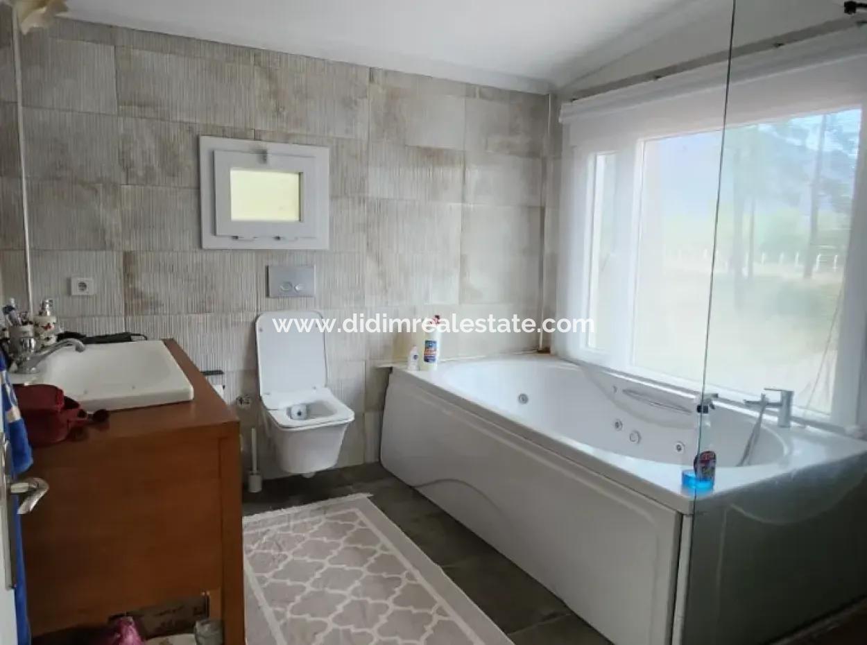 Ortaca-Stadtteil Zum Verkauf 10.000 M² Maßgefertigtes Bauernhaus Mit Pool