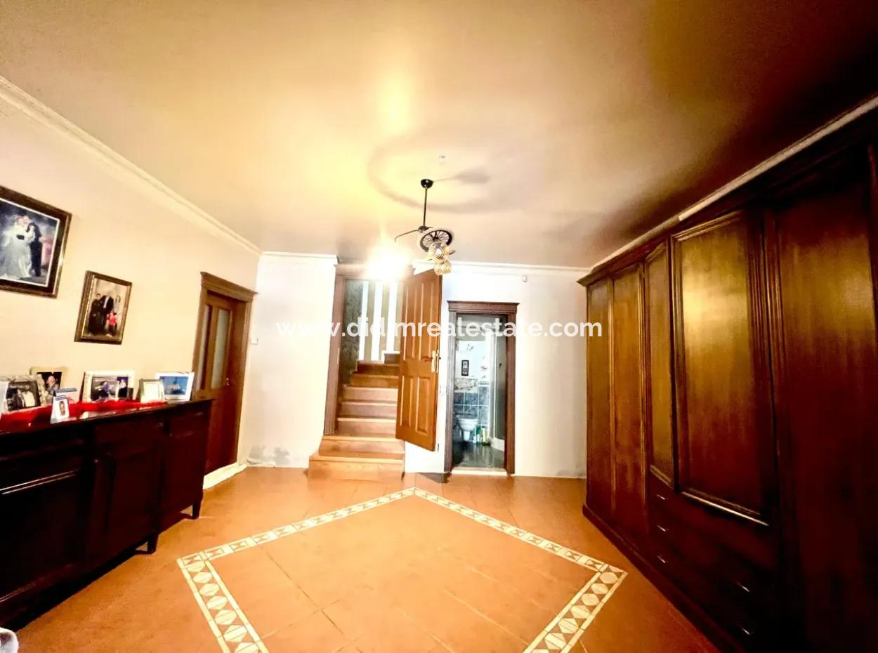 900M2 Land Share Available In Marmaris Armutalan Area, 4 Rooms, 2 Living Rooms, 5 Bathrooms, 450M2 Mansion For Sale