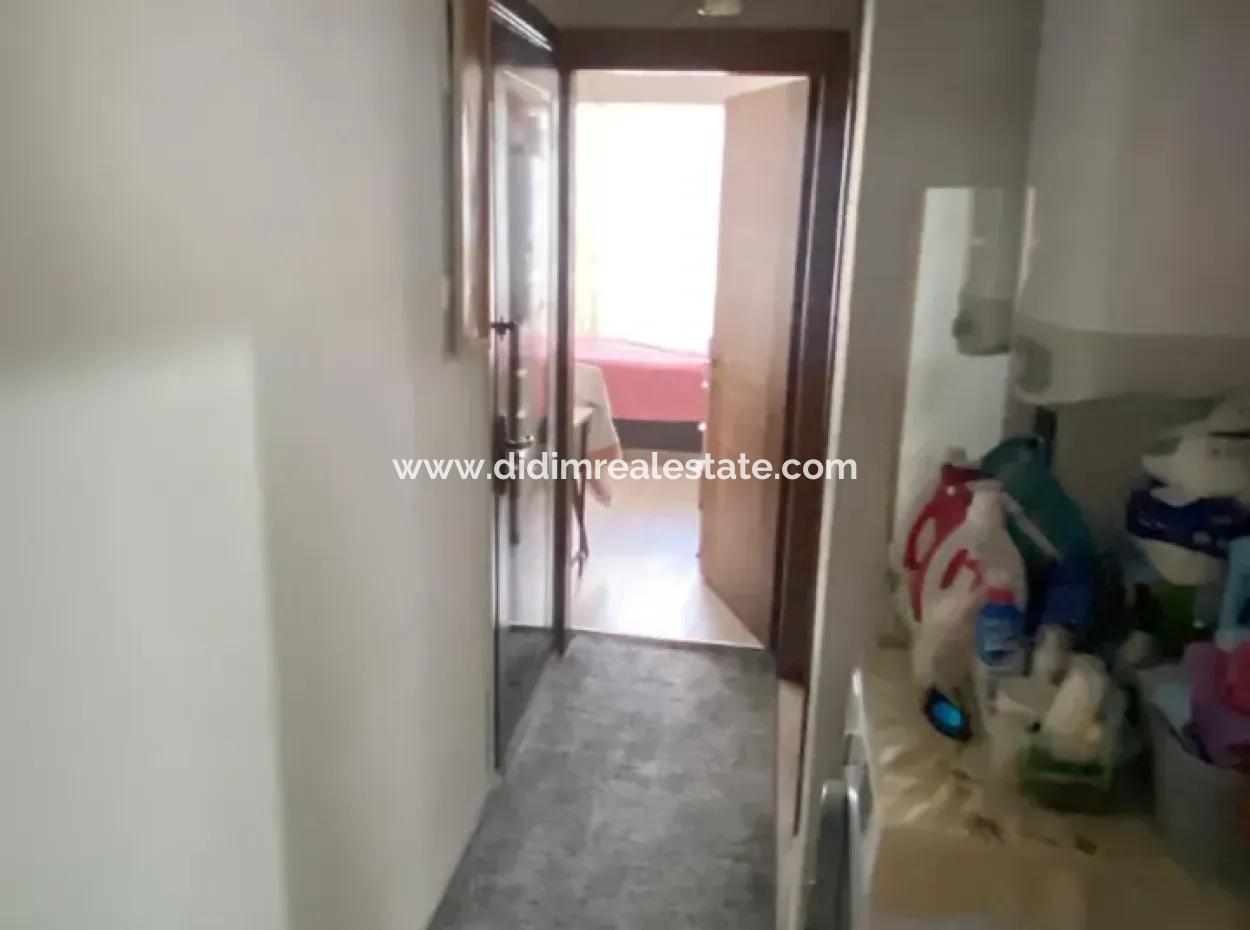 Tepe Mahallesi 2 1 Flat For Sale