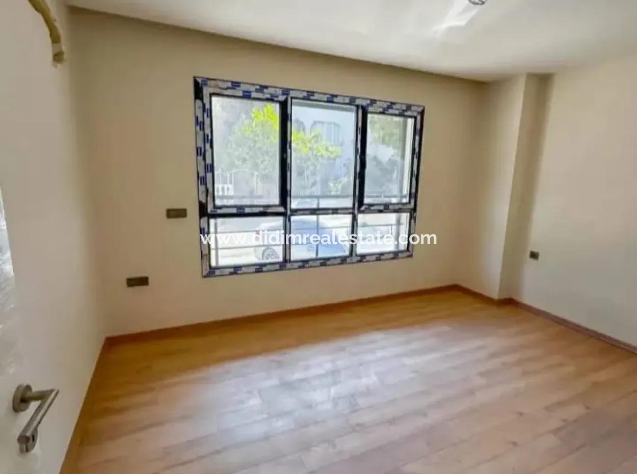 Çıldır Neighborhood 2 1 Year Old Flat For Sale With 1 High Entrance Parking Lot