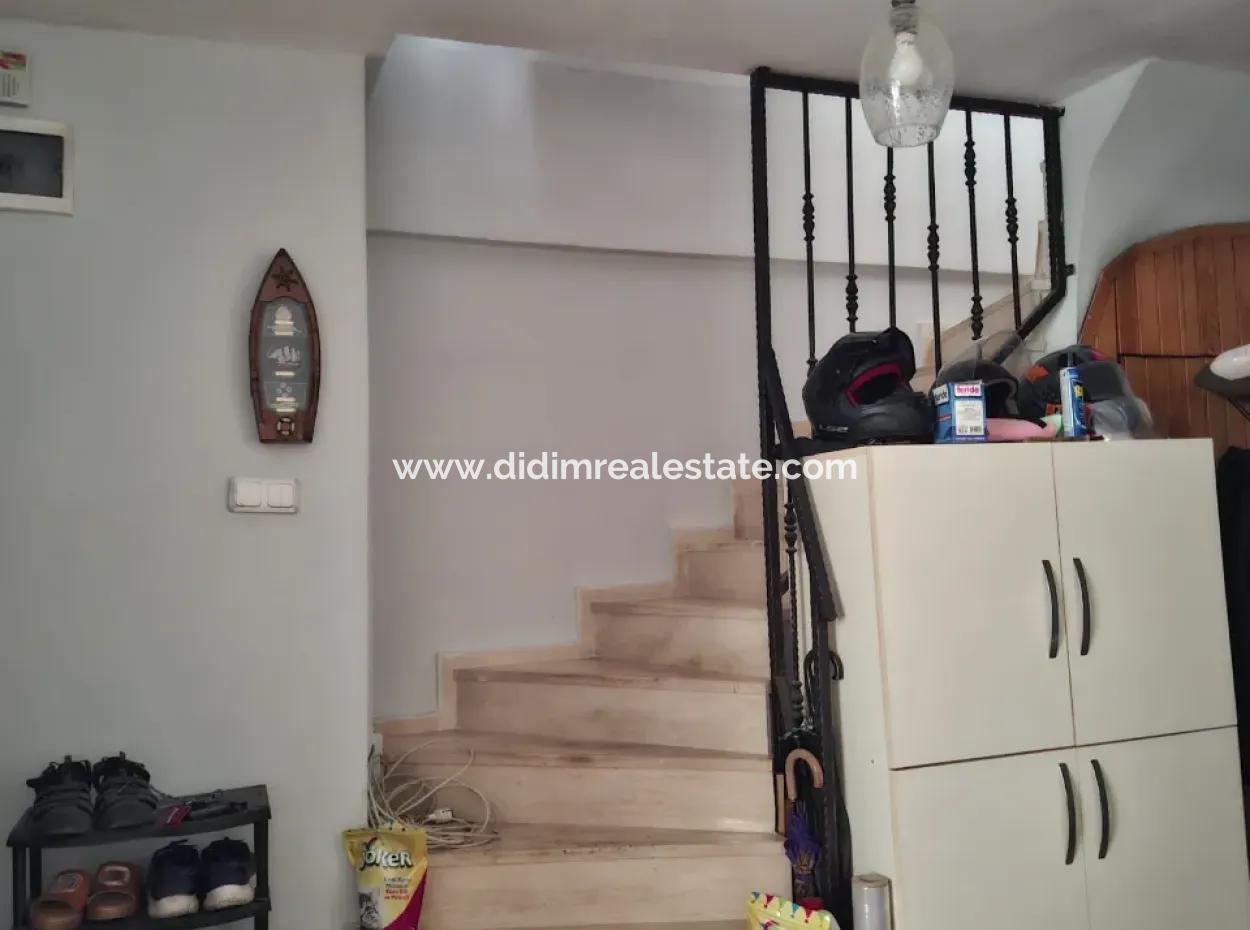 Armutalan Neighborhood 3÷1 Detached Triplex House For Sale