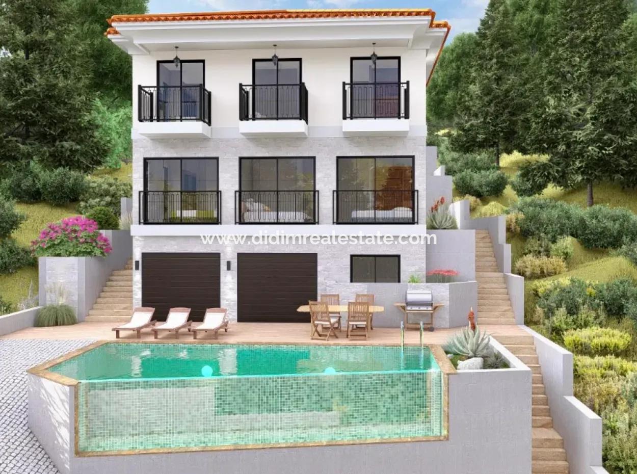 Muğla Akyaka,Ya 7 Km Mesafede Ataköy Mevkisinde Orman Manzaralı 20 Odalı Sonsuzluk Havuzu Mevcut Satılık Butik Otel