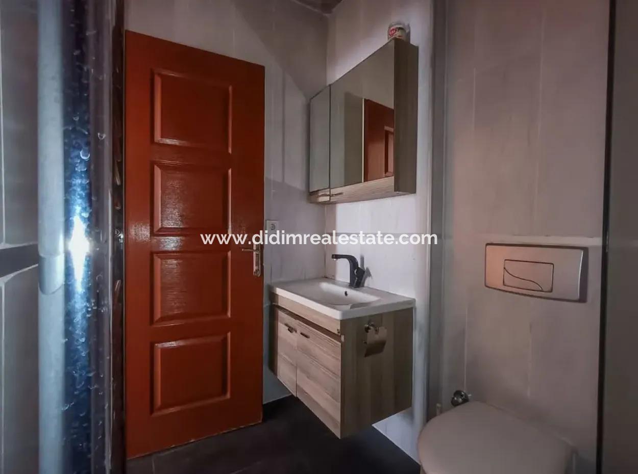 Marmaris İlçesi Beldibi Mahallesi Doğa Manzaralı Yüzme Havuzlu Site İçerisinde 3+1 Bahçe Dubleks Satılık Daire