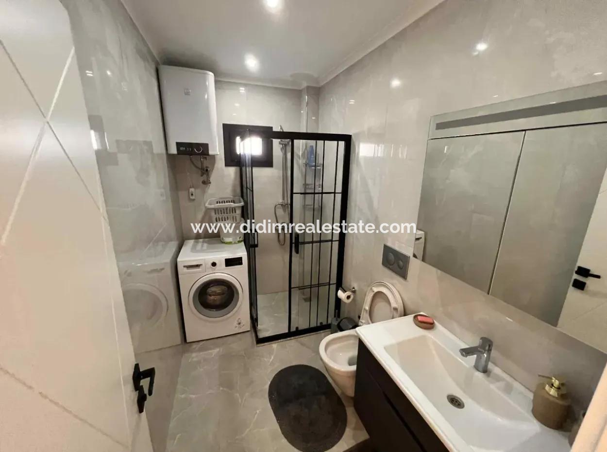 Harika Bir Portföy Marmaris'in Saklı Cennetinde Yatırım Fırsatı: 838M2 Arsa İçerisinde Lüks 5 Adet 2+1 110M2 Daireler Marmaris'e Sadece 15 Km Uzaklıkta,