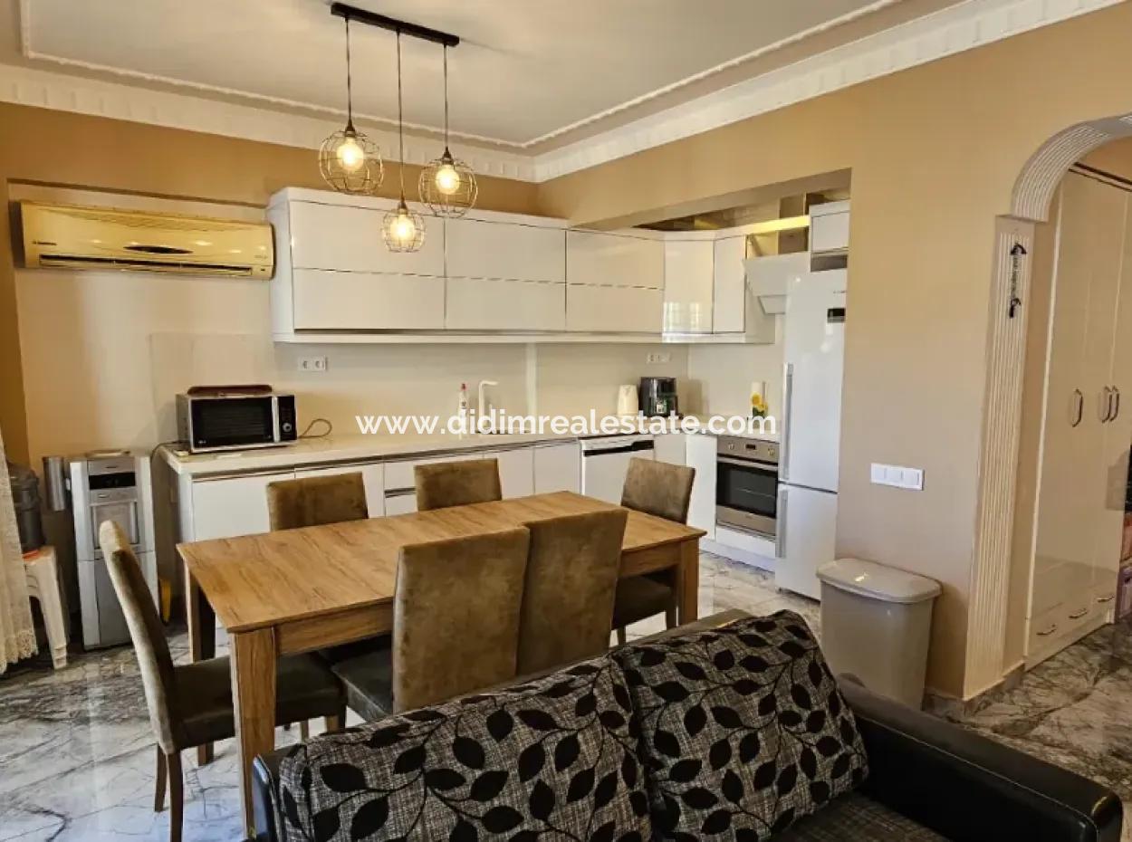 Camiavlu Mahallesi Havuzlu Güvenlikli Sitede 3+1 Satılık Ters Dubleks