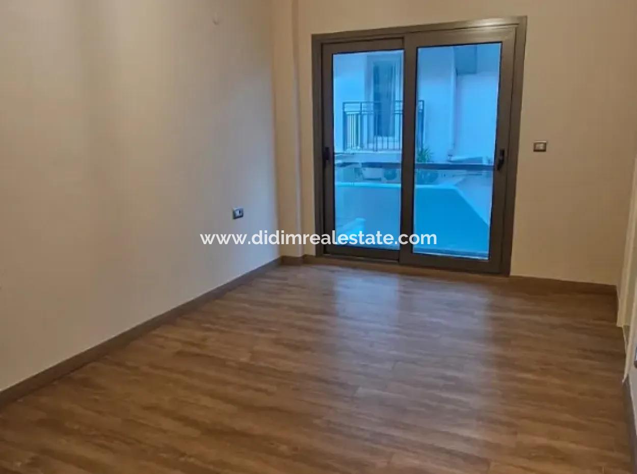 Siteler Mahallesi Denize Sıfır 2+1 Kiralık Daire