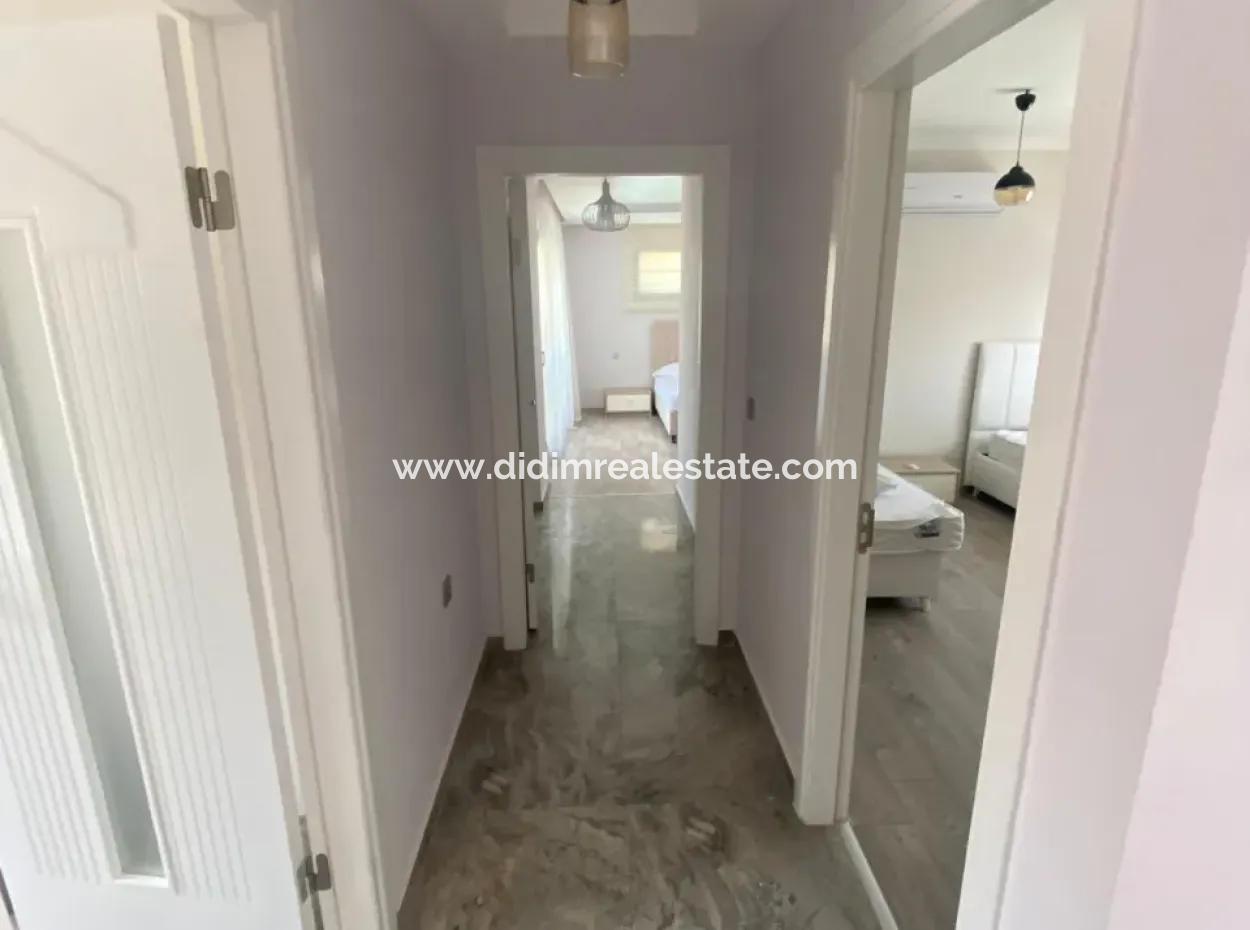 Marmaris Çamdibi 5 +1 Tam Müstakil Havuzlu Eşyalı Kiralık Tripleks Villa