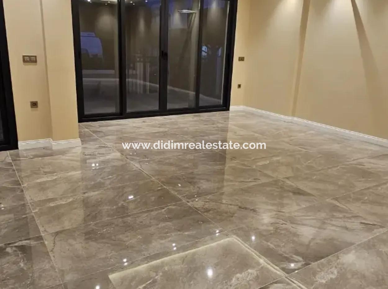 İçmeler Mahallesi 4+1 Tam Müstakil Sıfır Satılık Villa