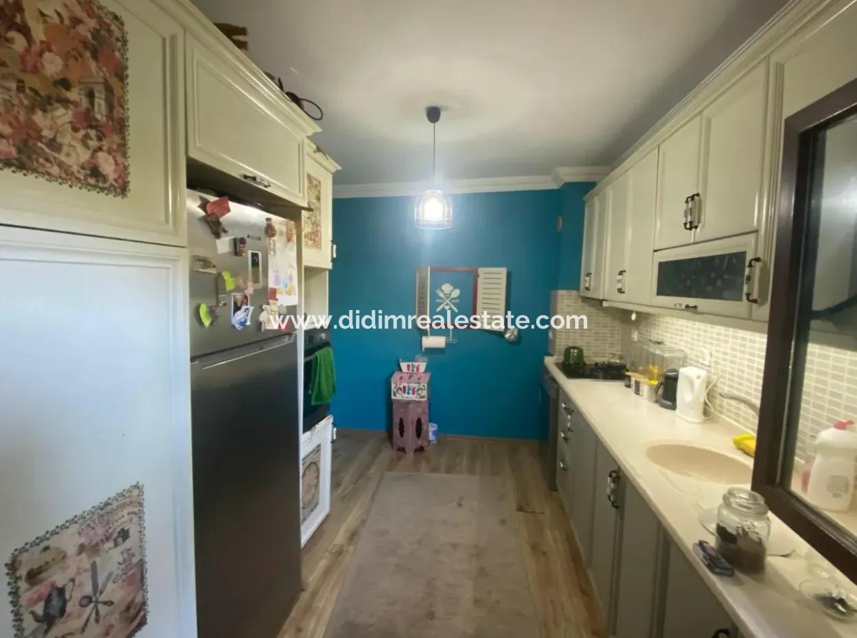 Çamdibi Mahallesi 3+1 Giriş Katı Satılık Dalre