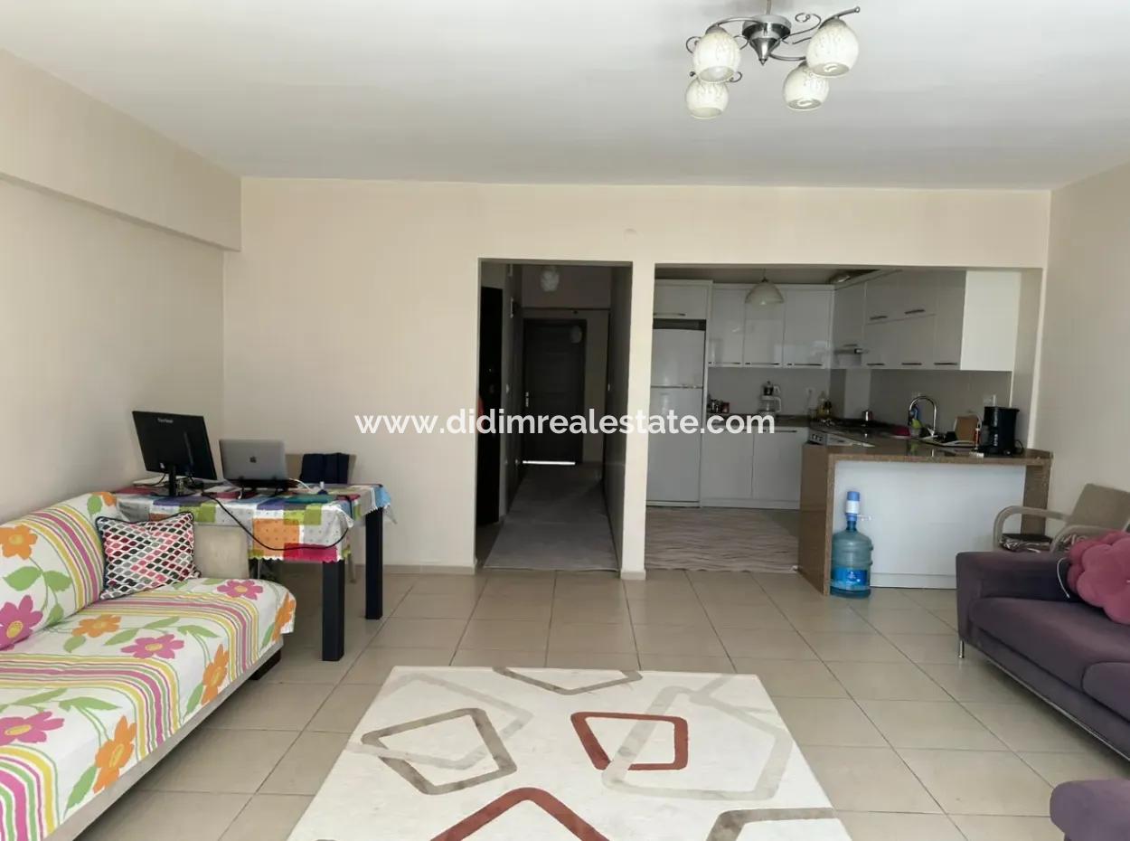 Kemeraltı Mahallesi Deniz Manzaralı 2+1 Eşyalı Kiralık Daire