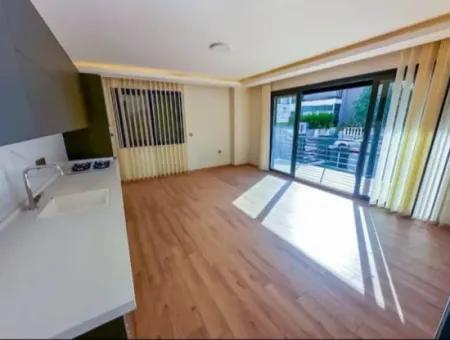 Çıldır Mahallesi 2+1 Yüksek Giriş Otoparklı  1 Yaşında Satılık Daire